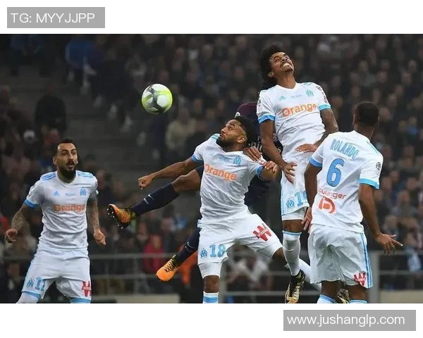 足球明星齐聚日本激情踢球精彩视频回顾与幕后花絮分享